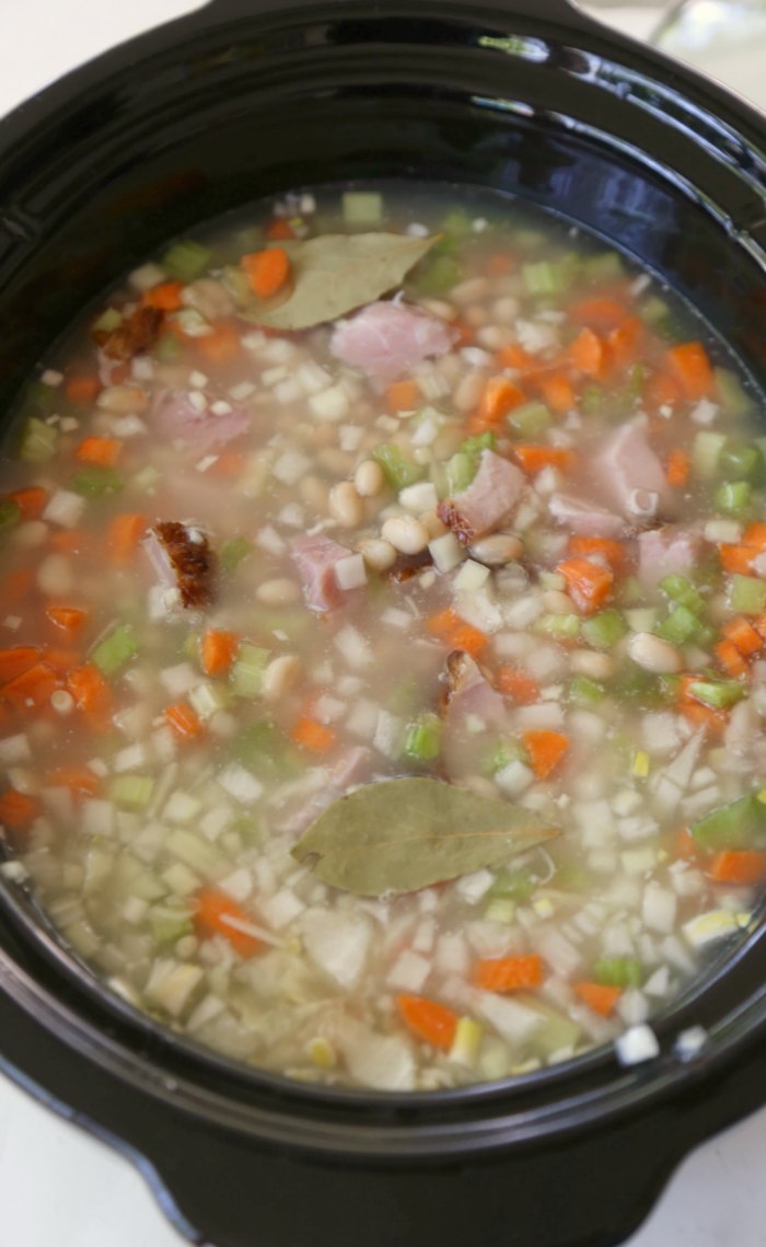 Crock Pot Ham & Bean Soup