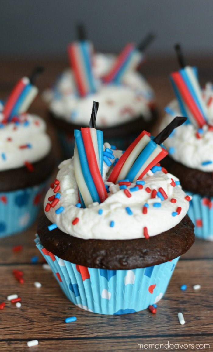 Patriotic Firecracker Cupcakes 