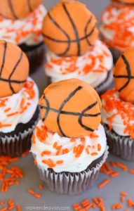 DIY Basketball Cupcakes