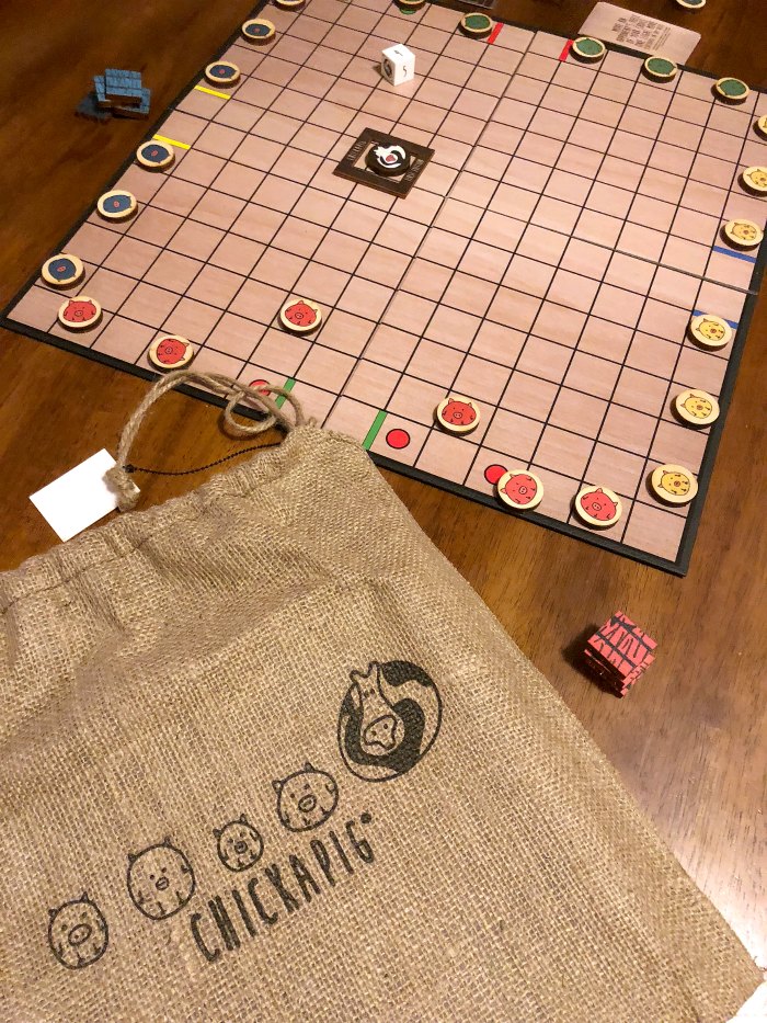 Chickapig Board Game
