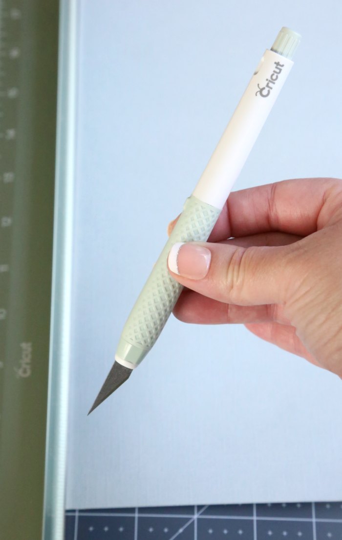 Must-Have Cricut Crafting Tools - Mom Endeavors